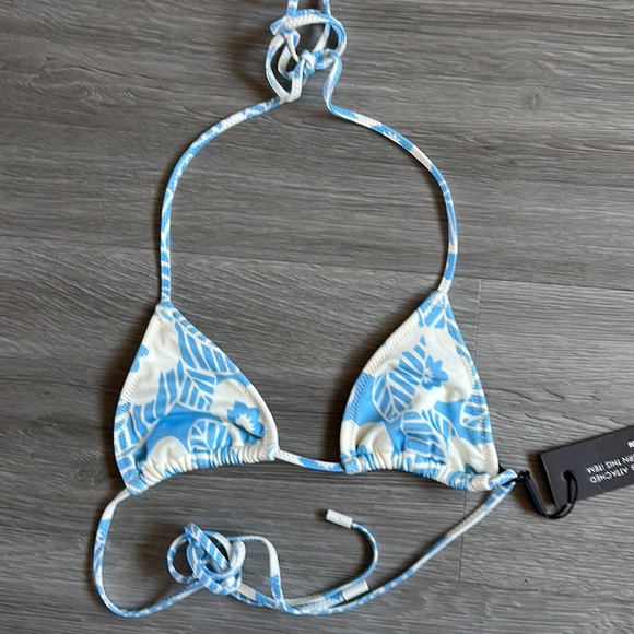 Arizona wild  String top with cheeky bottom set. - Picture 10 of 13